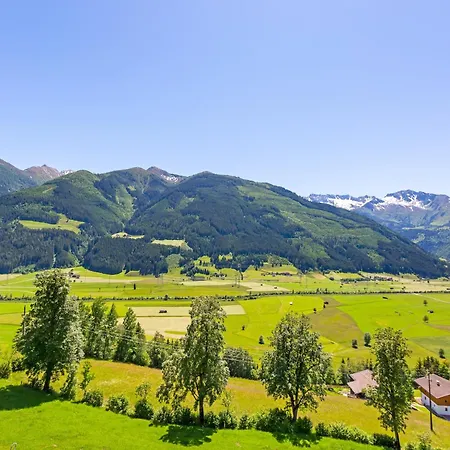 Near Slopes * Uttendorf